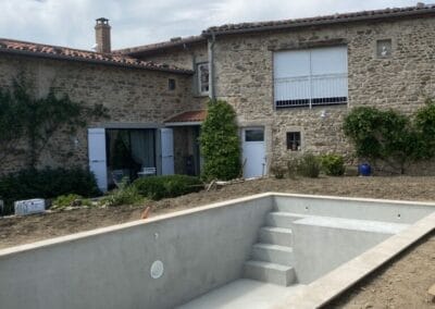 Construction piscines dans la Loire (42)